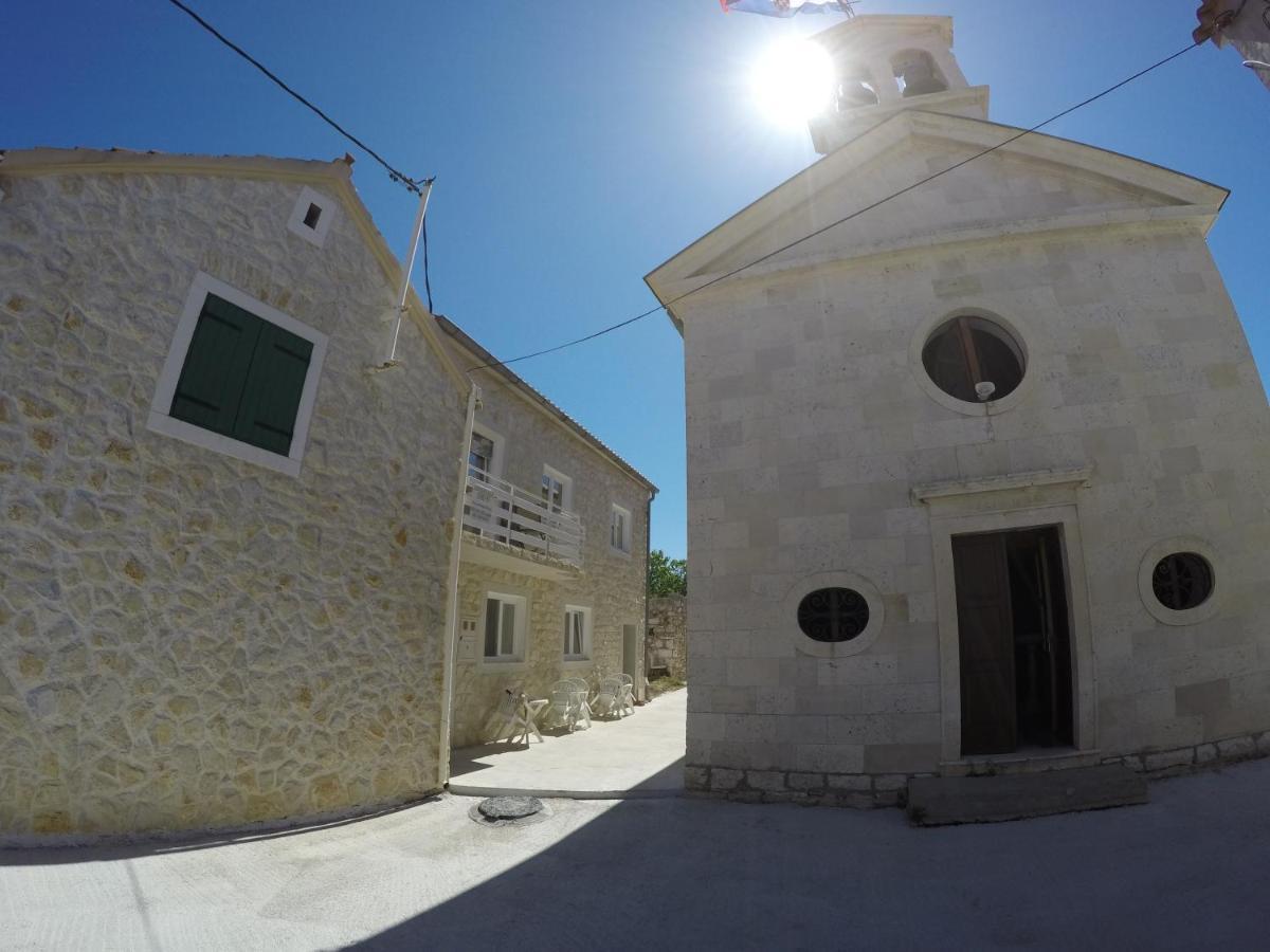 Apartments And Rooms By The Sea Bibinje, Zadar - 6199 Εξωτερικό φωτογραφία